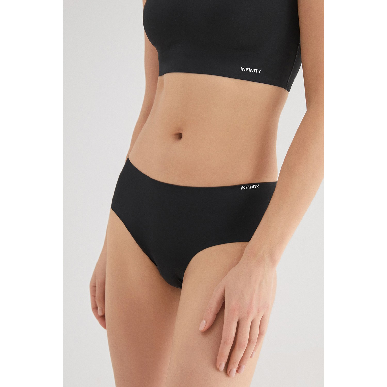 

Трусы женские Infinity Lingerie 31204121801 черные L, Черный, 31204121801