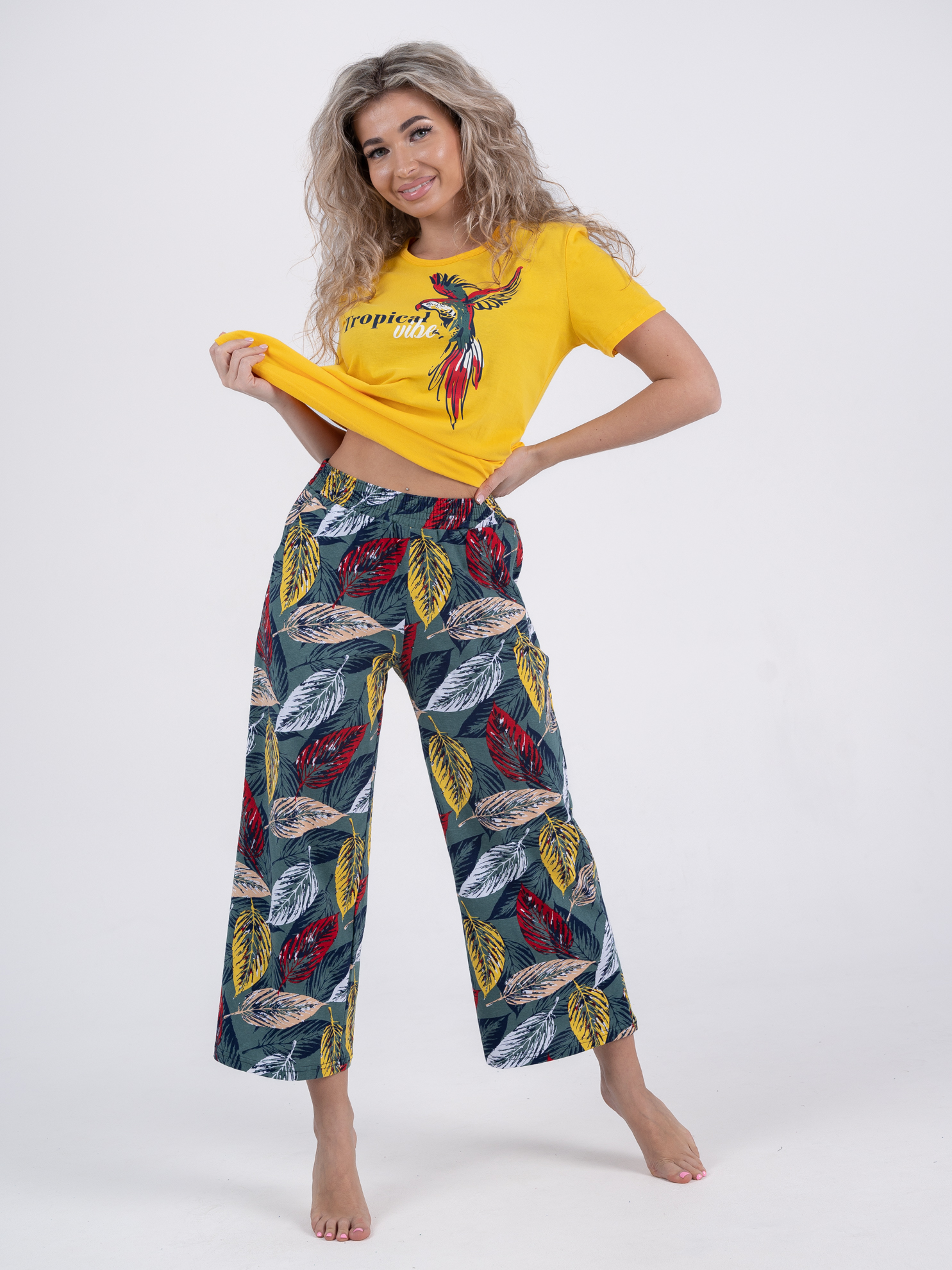 Пижама женская Cool Look Бразилия-К желтая 52 RU