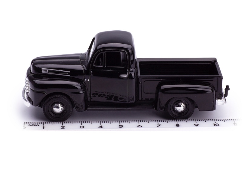 Машинка Cararama Ford F1 Pickup 1948 черный 1 43 арт7862 new welly 1 24 ford 2015 f 150 car model regular cab pickup truck simulated alloy toys car model hobbies collect ornaments gift