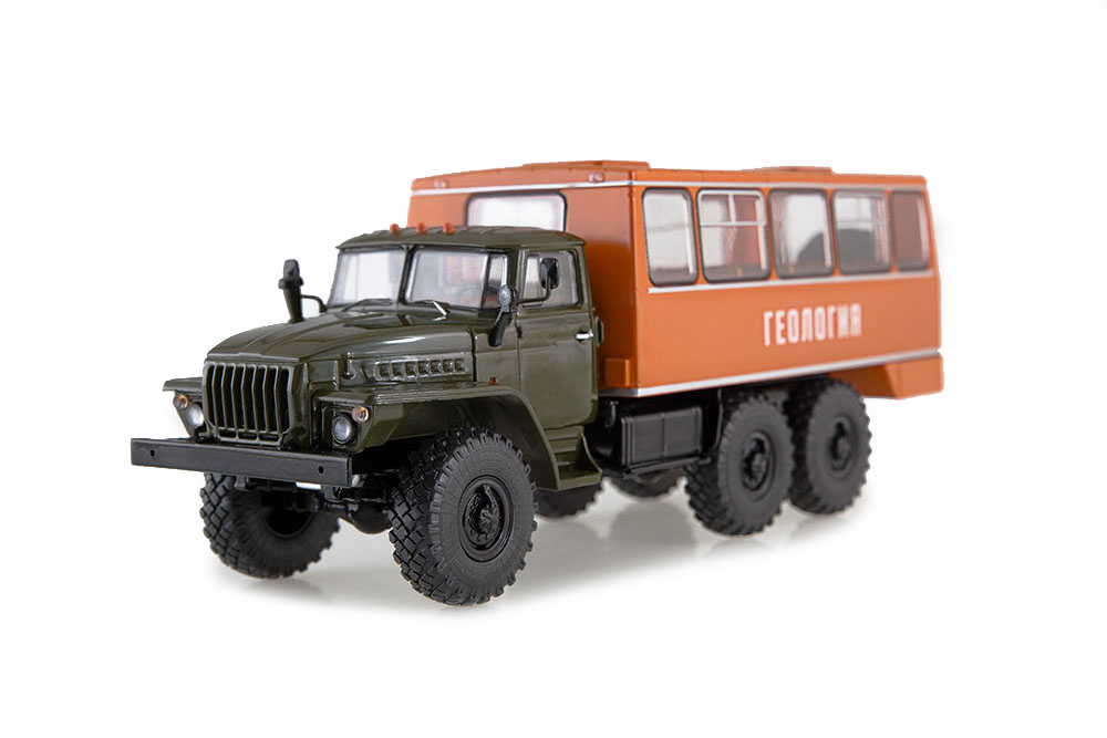 

Модель коллекционная Uralsky truck / уральский грузовик 4322 вахтовый автобус НЕФАЗ-42112, Зеленый;оранжевый