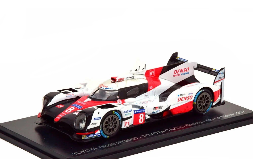 Модель коллекционная Toyota TS050 hybrid NO.8 24H le mans buemi/davidson/nakajima 2017