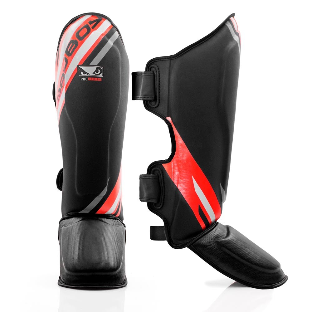 фото Щитки bad boy pro series advanced thai shin guards-black/red l/xl