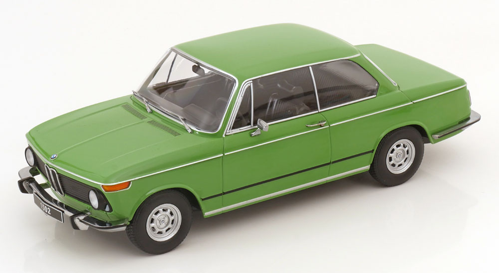 Модель коллекционная KK-SCALE Bmw 1502 2 series 1974 green