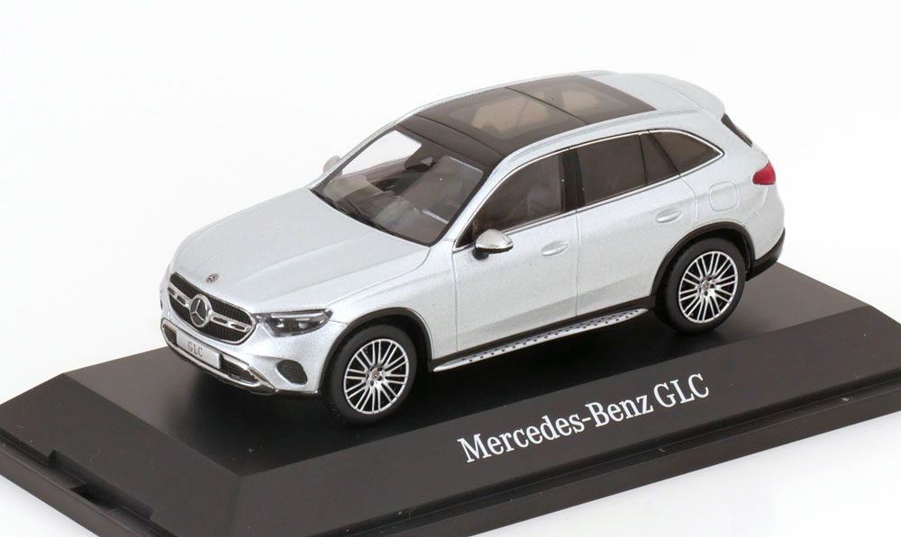 Модель коллекционная I-SCALE Mercedes X254 glc 2024 silver / мерседес глс серебристый