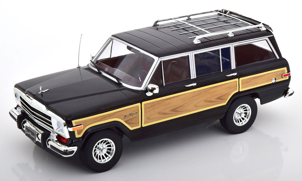 

Модель коллекционная KK-SCALE Jeep grand wagoneer 1989 black, Черный