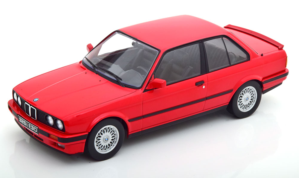 Модель коллекционная KK-SCALE Bmw 325I E30 with m-paket 1 1987 red