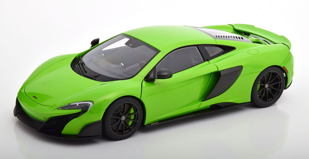 Модель коллекционная AUTOART Mclaren 675 lt 2016 light green / макларен зеленый