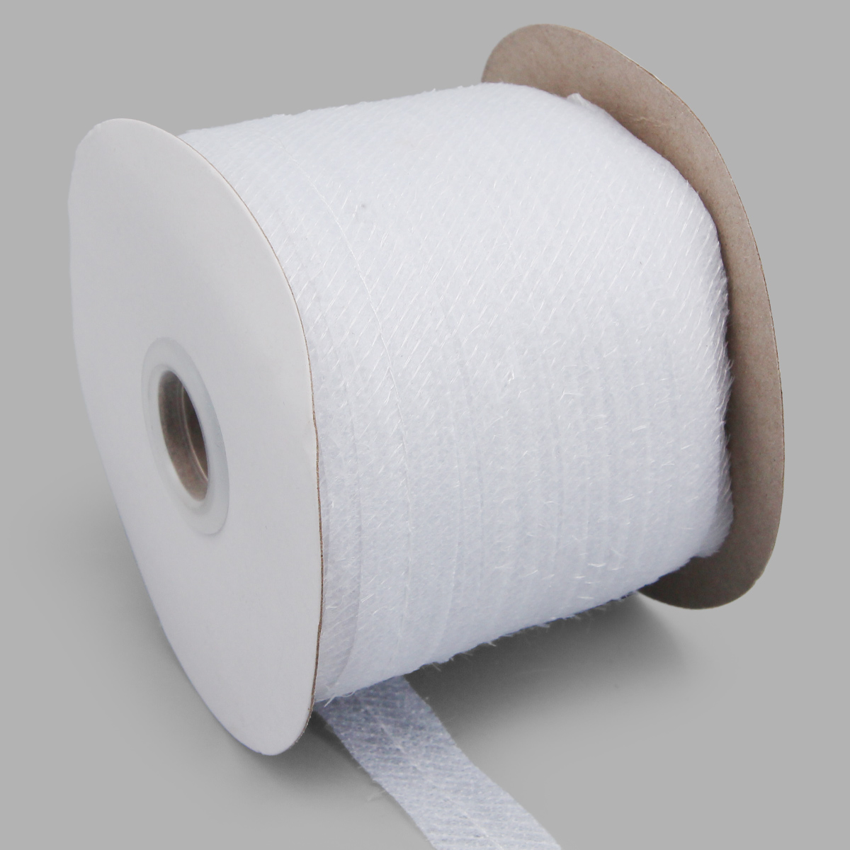 

Лента нитепрошивная клеевая по косой усиленная (6441-5010) 15 мм*100м (белый), 100 м