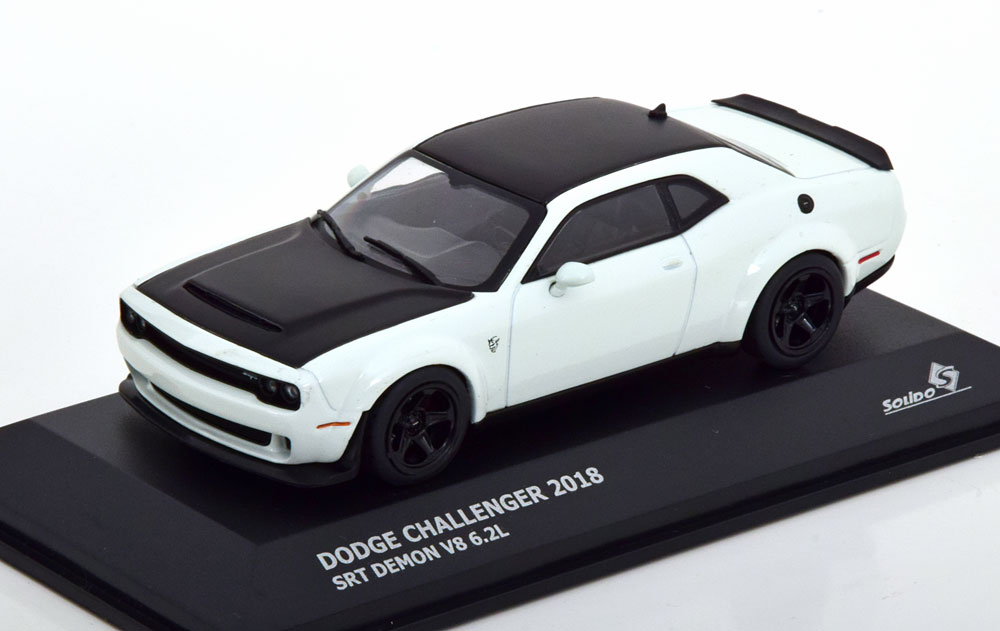 Модель коллекционная SOLIDO Dodge challenger srt demon V8 6 2L 2018 white flatblack