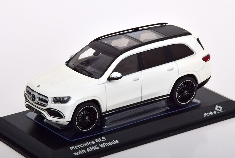 

Mercedes W467 gls X167 with amg rims white metallic / мерседес глс белый