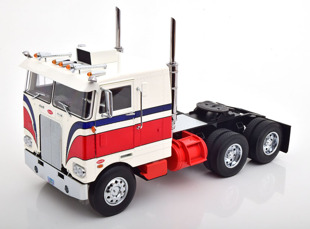 Модель коллекционная ROAD KINGS Peterbilt 352 pacemaker 1977-1979 white red blue