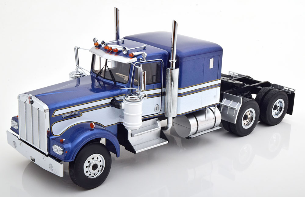 Модель коллекционная ROAD KINGS Kenworth W900 blue metallic white