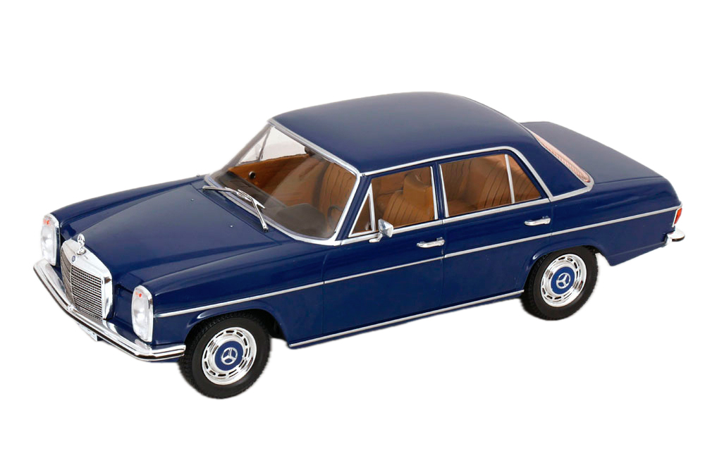 Модель коллекционная MCG Mercedes 220D W115 darkblue