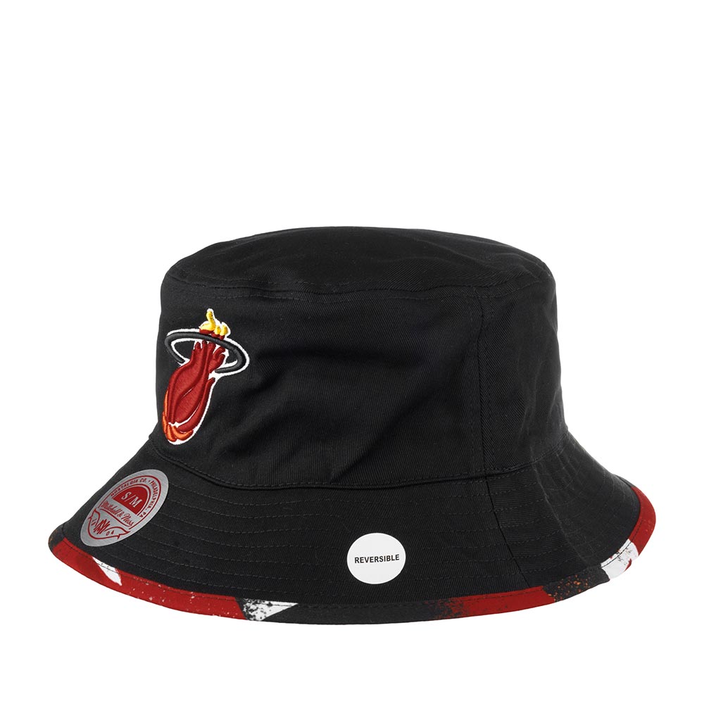 Панама унисекс MITCHELL NESS HBKB2994-MHEYYPPPBLCK Miami Heat NBA черная, р. 56