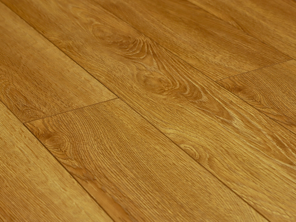 

Ламинат Kronopol Parfe Floor Narrow 4V D7715 Дуб Ницца (159х1380мм), 1.975 кв.м, 9шт/уп, Коричневый