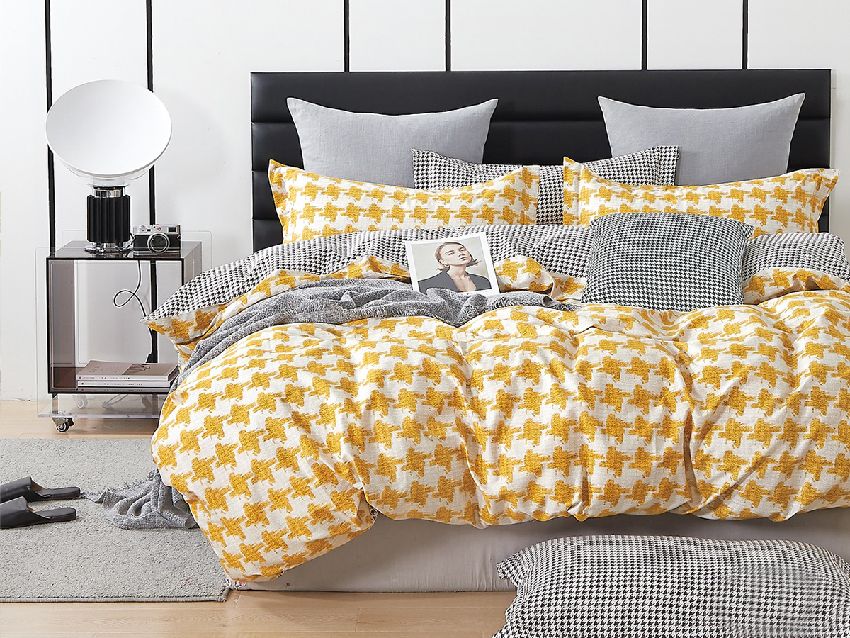 

Комплект постельного белья Cleo Satin de Luxe Семейное сатин, наволочки 50х70 и 70х70, Satin de Luxe