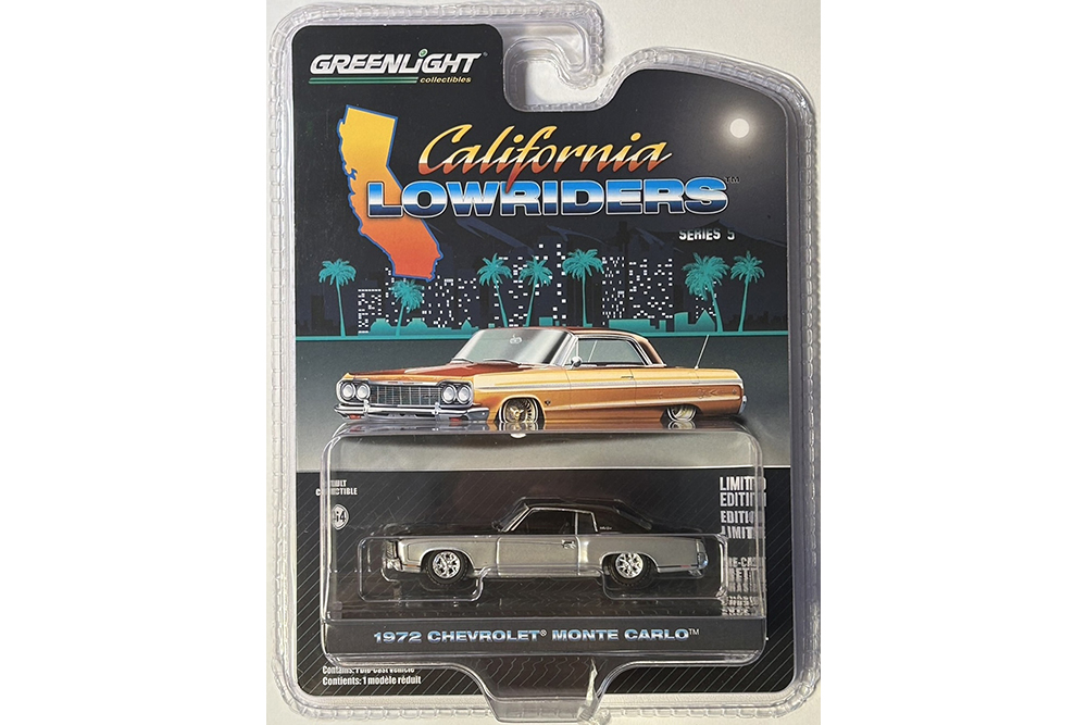 Модель коллекционная GREENLIGHT Chevrolet monte carlo 1972 silver/black