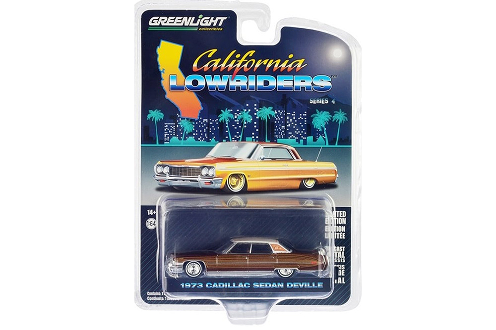 

Cadillac sedan deville 1973 dark brown metallic/light brown pinstripes