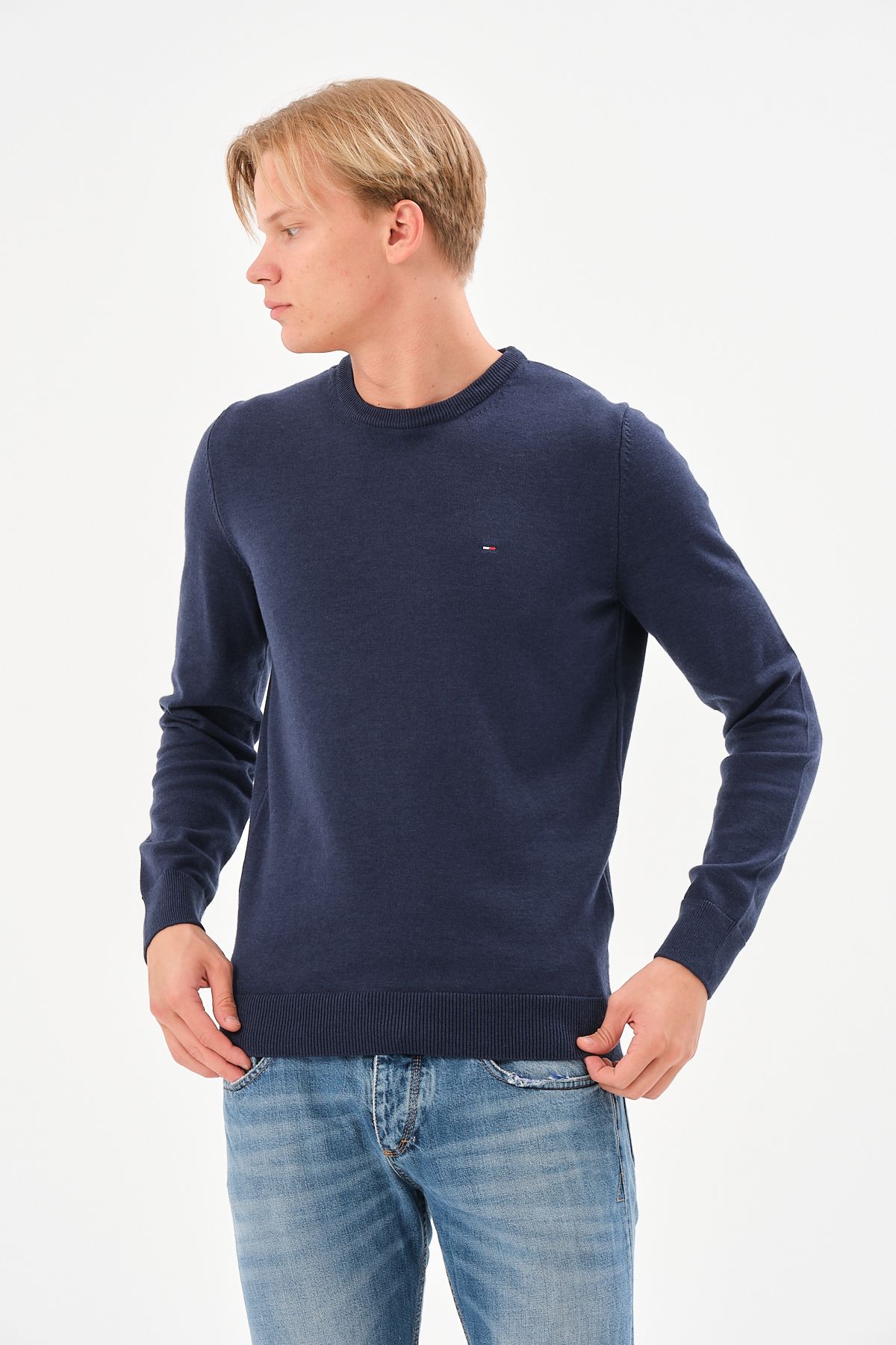 

Джемпер мужской DECADE 401 синий 3XL, 401