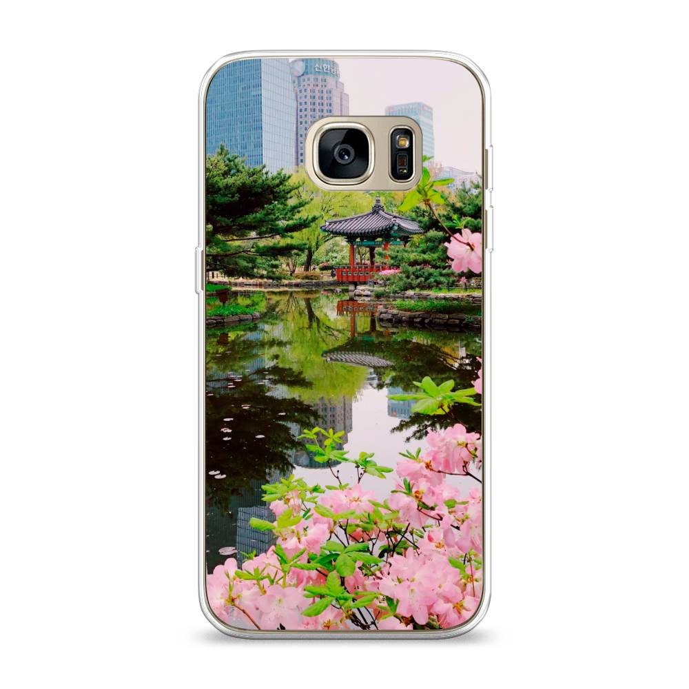 

Чехол на Samsung Galaxy S7 "Сакура возле озера", Зеленый;розовый;голубой, 24550-2