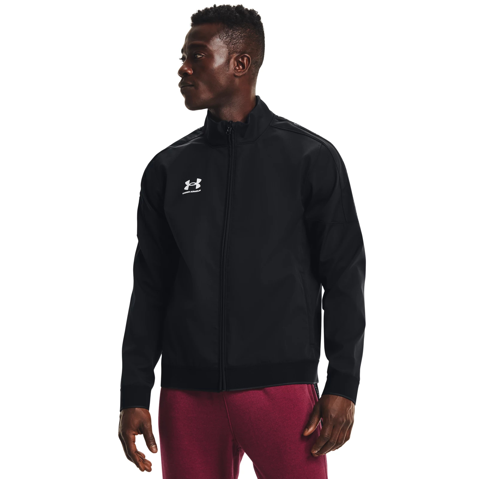 

Ветровка мужская Under Armour 1365407-001 черная XL, 1365407-001