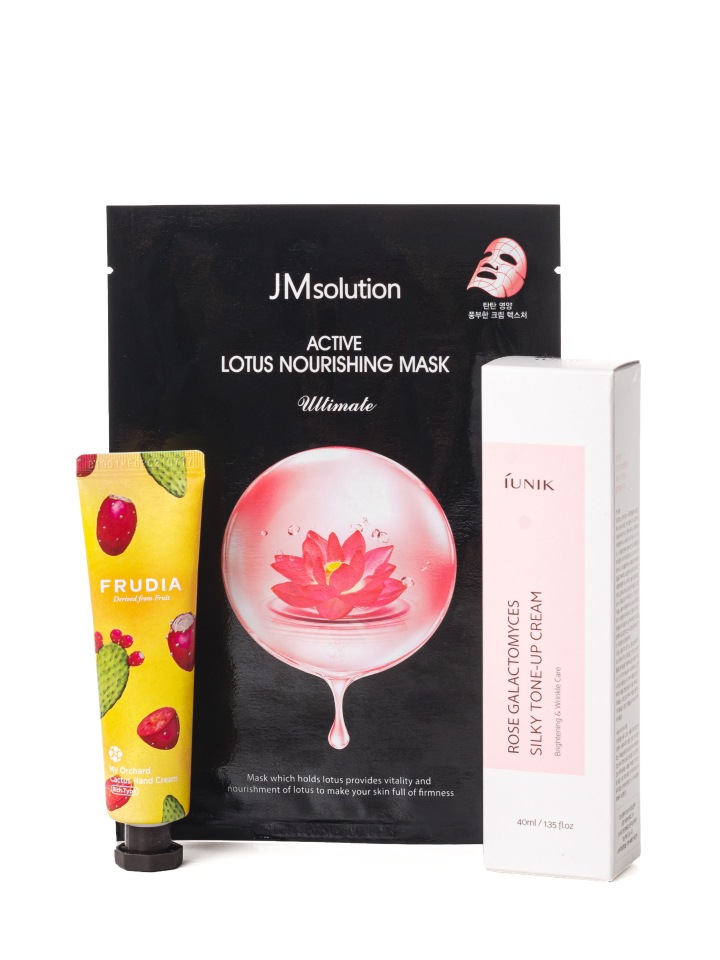 

Подарочный набор Estetica Skin Для лица и рук