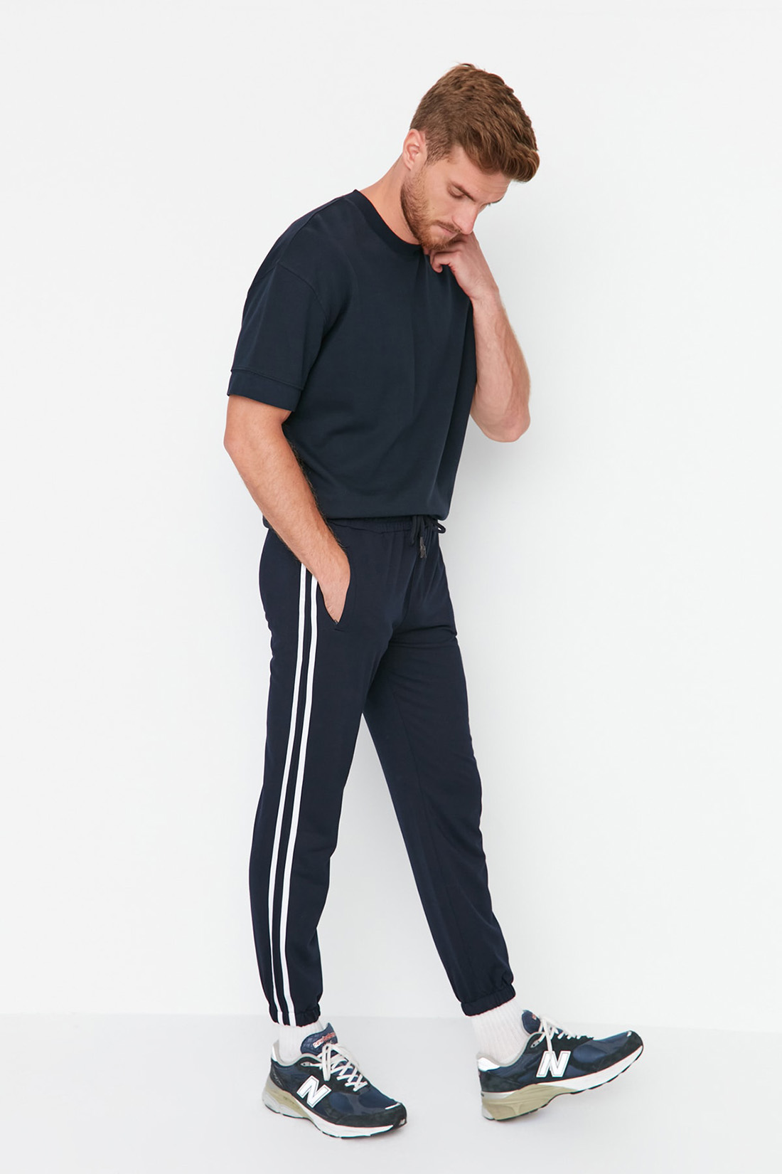 

Спортивные брюки мужские Trendyol TMNSS20EA0050 синие S, Синий, TMNSS20EA0050