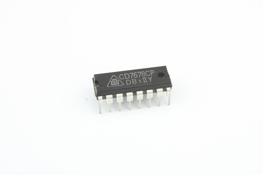 

Микросхема CD7678CP