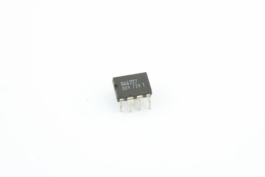 

Микросхема BA6227