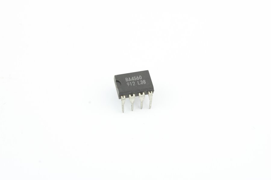 

Микросхема BA4560