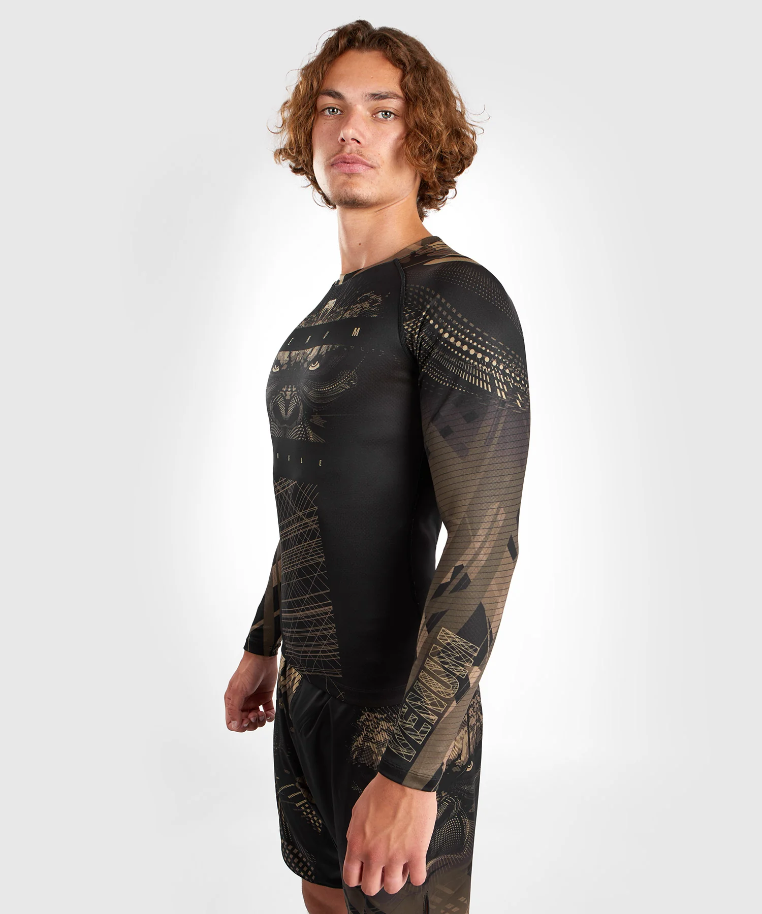 Рашгард Venum Gorilla Jungle Sand/Black L/S, размер XXXL, песочно-черный