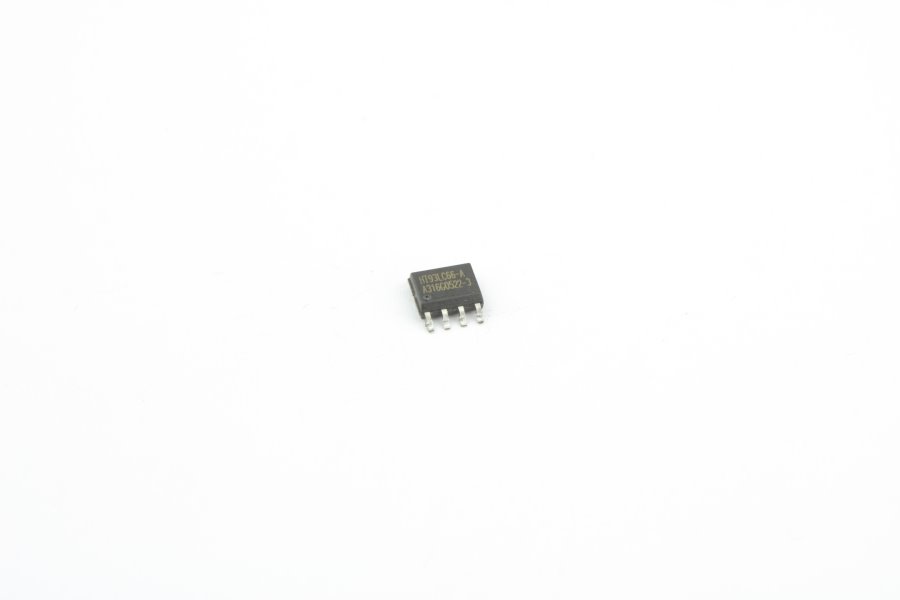 

Микросхема 93LC66A SMD