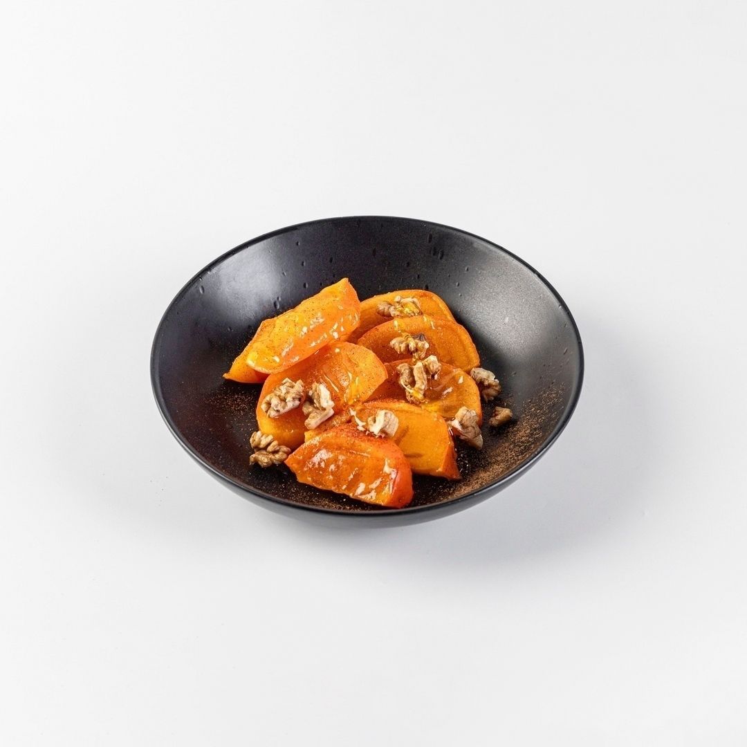 

Десерт ВкусВилл Пряная хурма с орехами и медом 190 г
