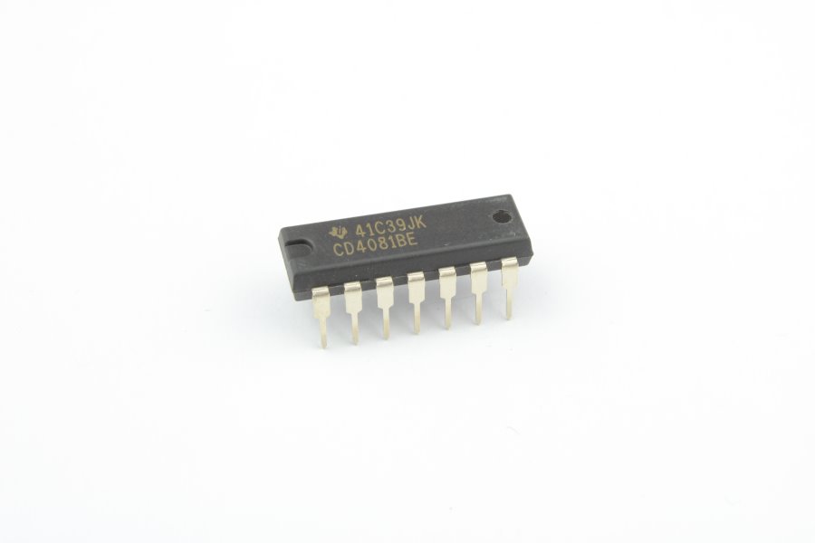 

Микросхема 4081 DIP