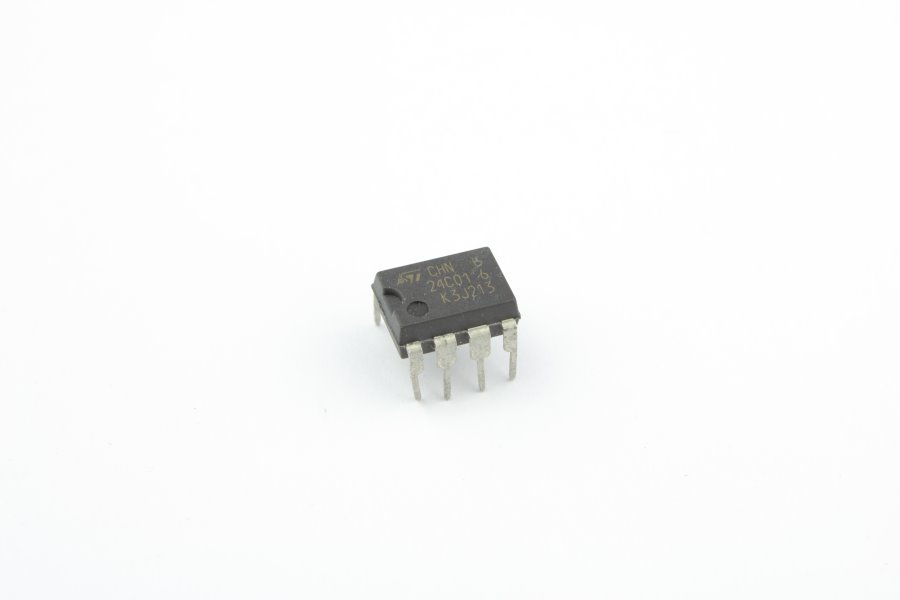 фото Микросхема 24c01 6 stmicroelectronics