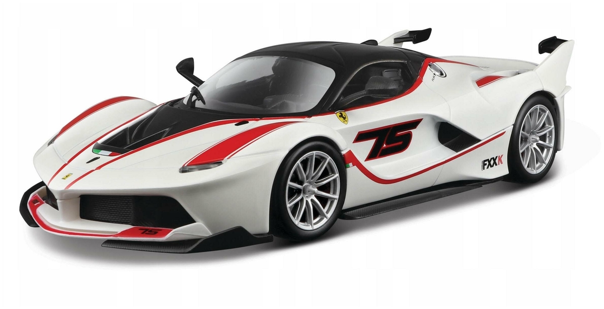 

Коллекционная металлическая модель Che Zhi Ferrari FXX К Sport, 1:24, свет, звук, белый