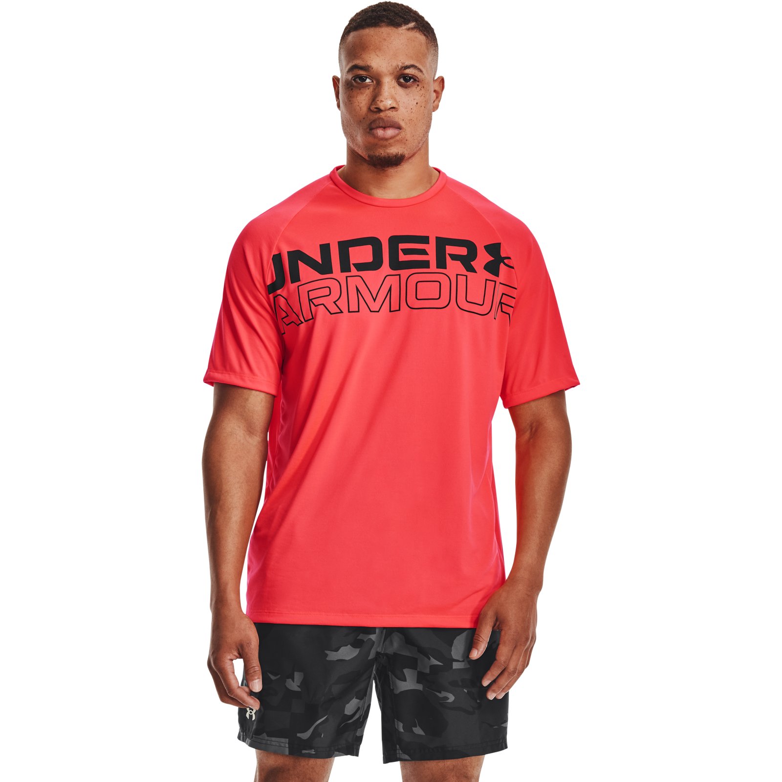 

Футболка мужская Under Armour 1361702 красная 50-52 RU, 1361702