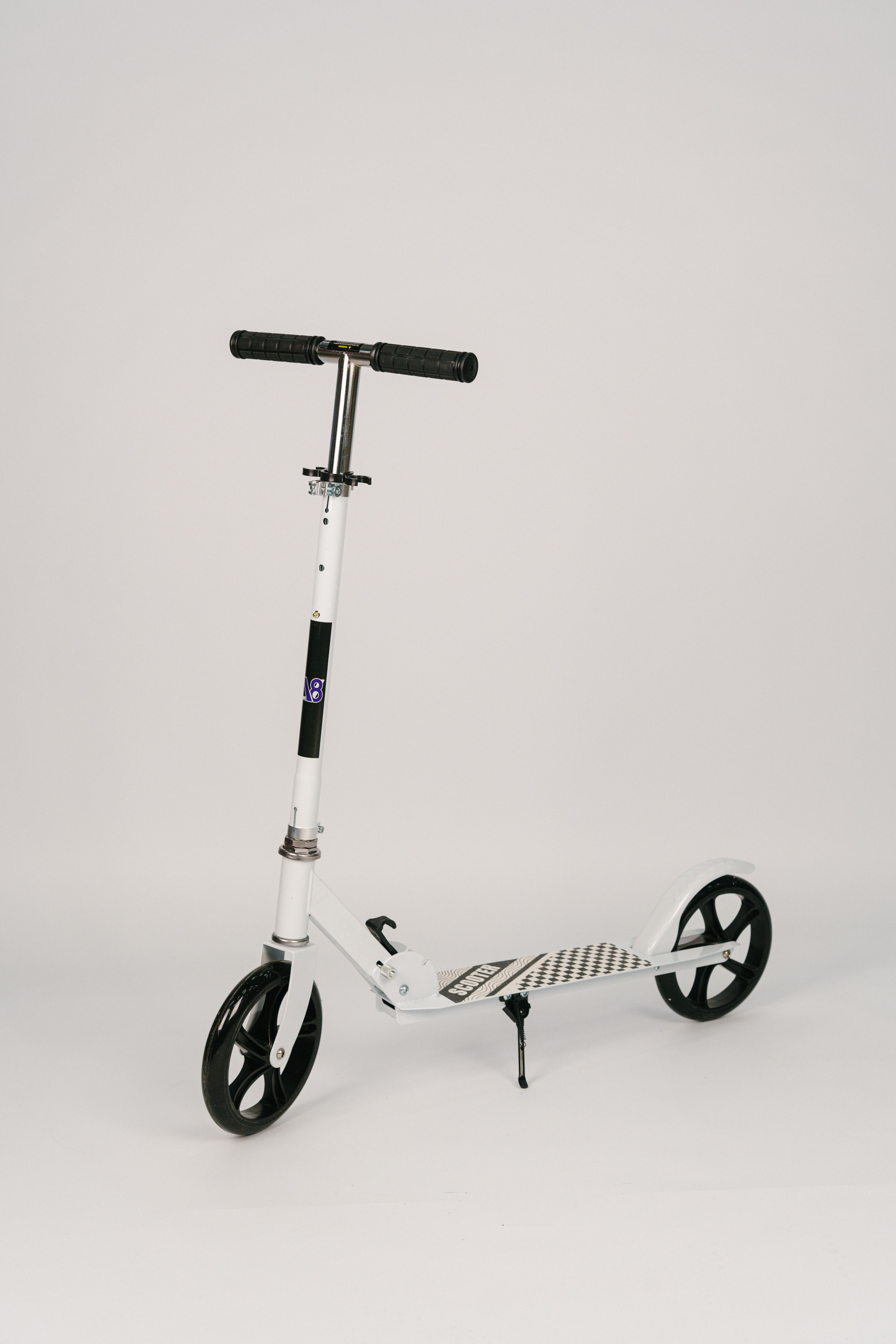 Самокат городской двухколесный V8+ для детей и подростков 200 мм