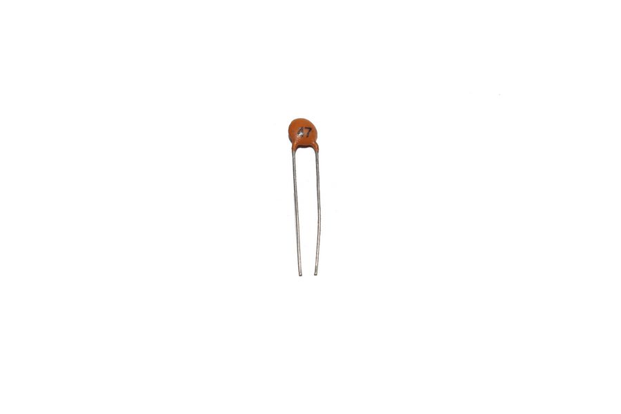 

Конденсатор 47pF 50v