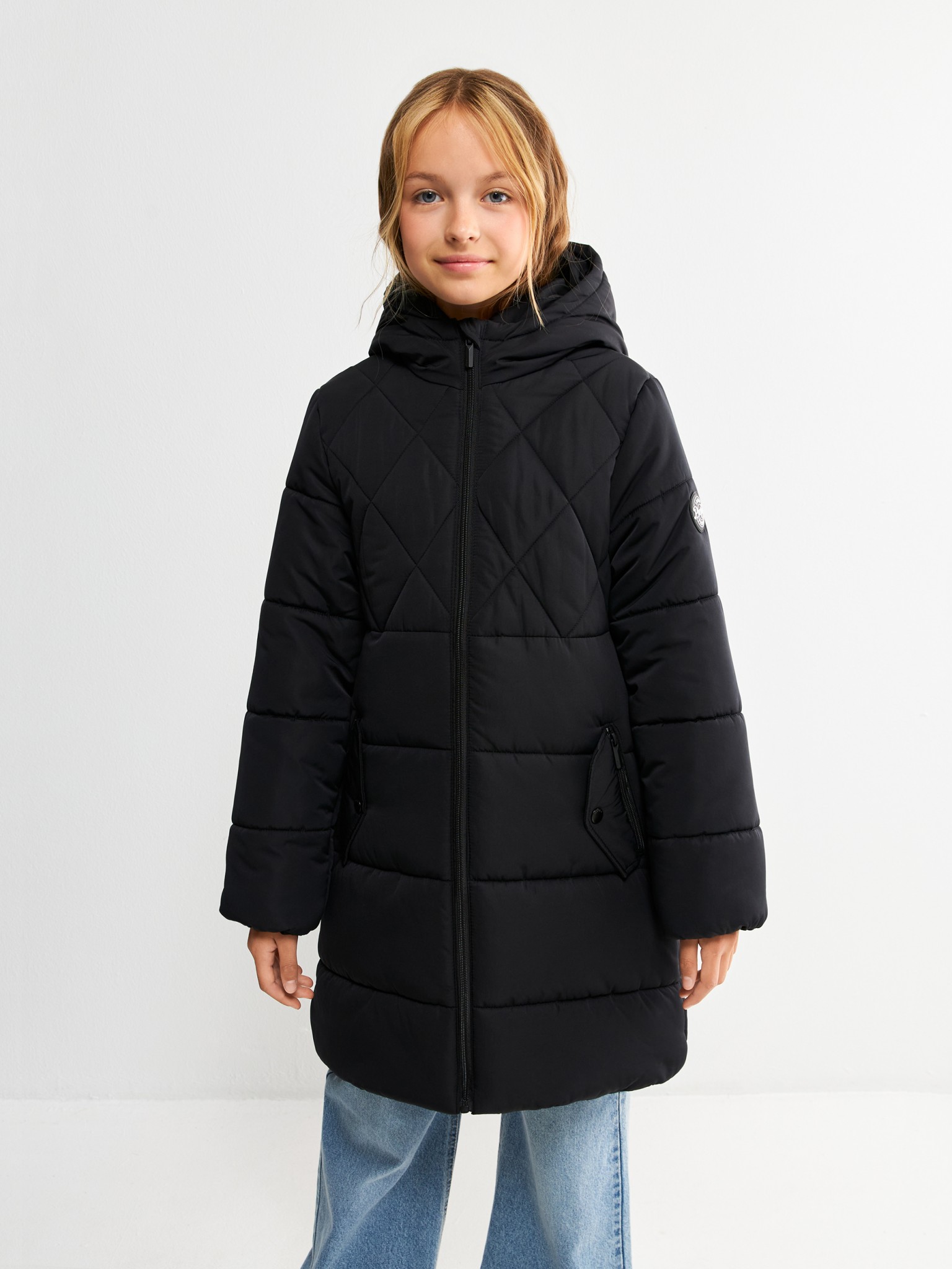 Пуховик детский Acoola 20240610011 черный 122 5699₽