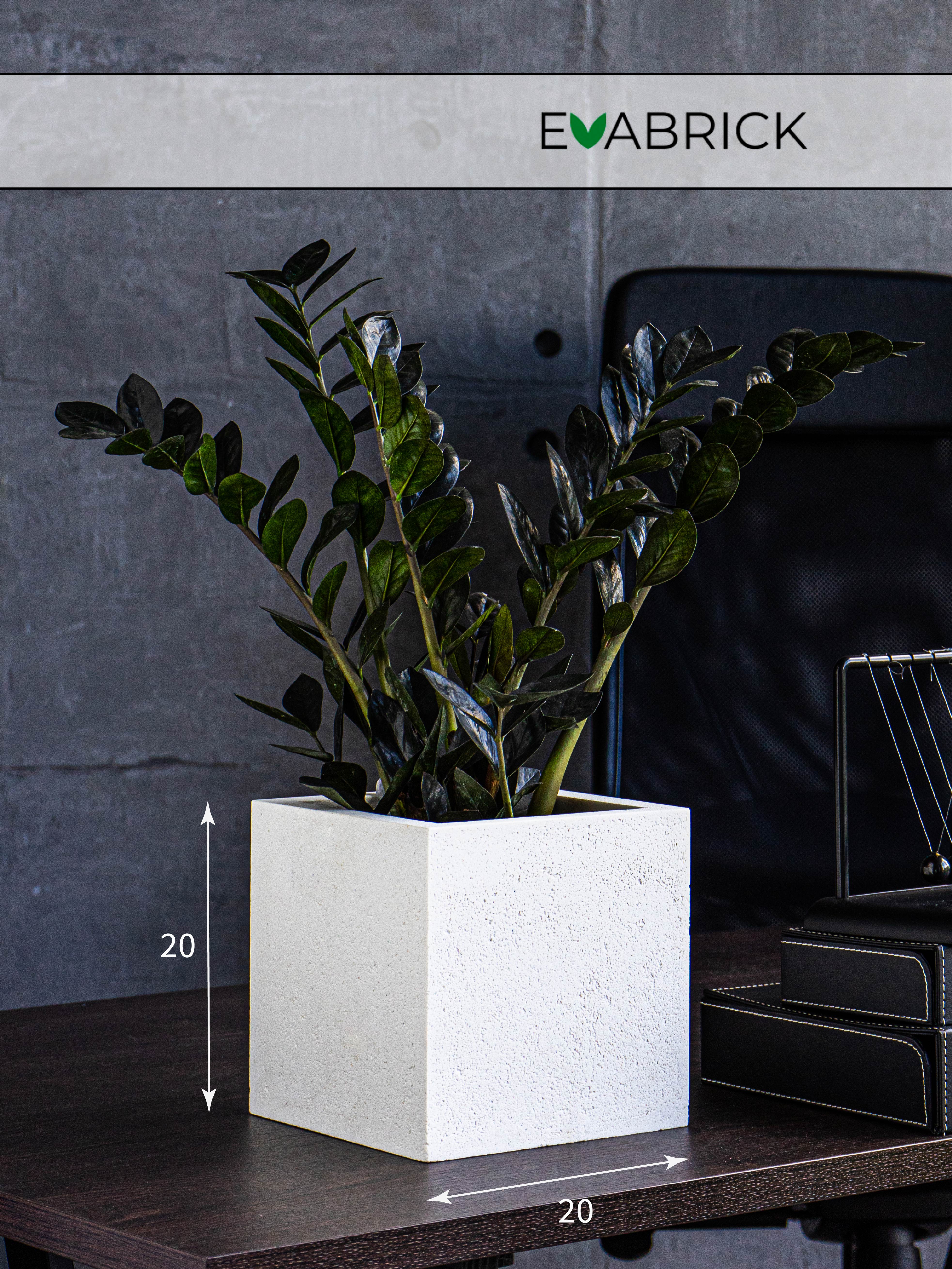 Кашпо Evabrick Cube 5 л белый искусственный камень 1 шт.