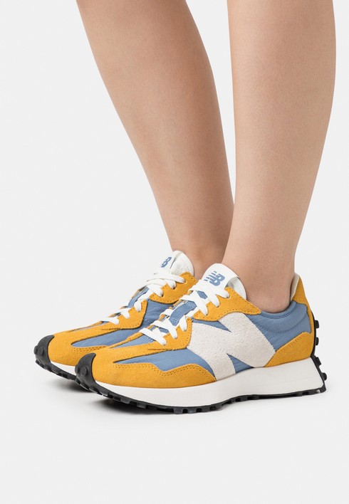 

Кроссовки женские New Balance Ws327 оранжевые 41.5 EU (доставка из-за рубежа), Оранжевый, Ws327