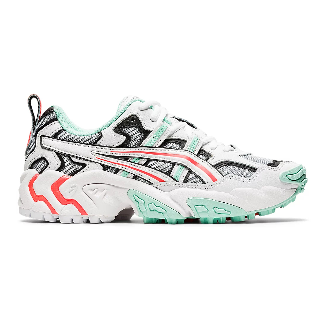 Кроссовки женские Asics 1022A241 белые 37 EU