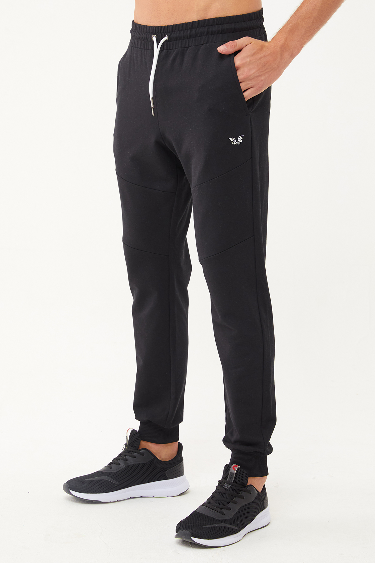 Костюм мужской Bilcee MenS Tracksuit черный S 3689₽