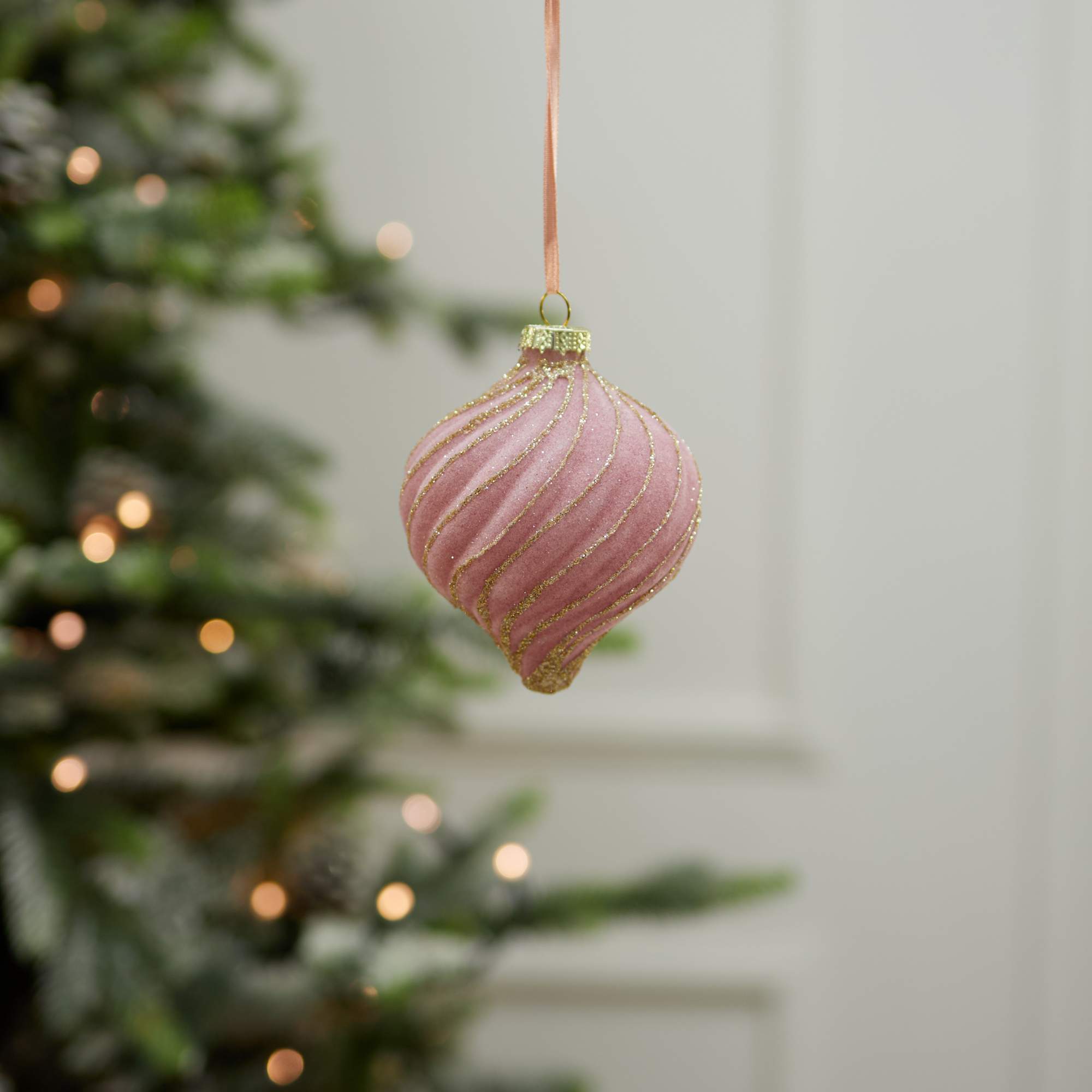 Елочная игрушка Лавка чудес Пыльная роза 1 штука 520₽