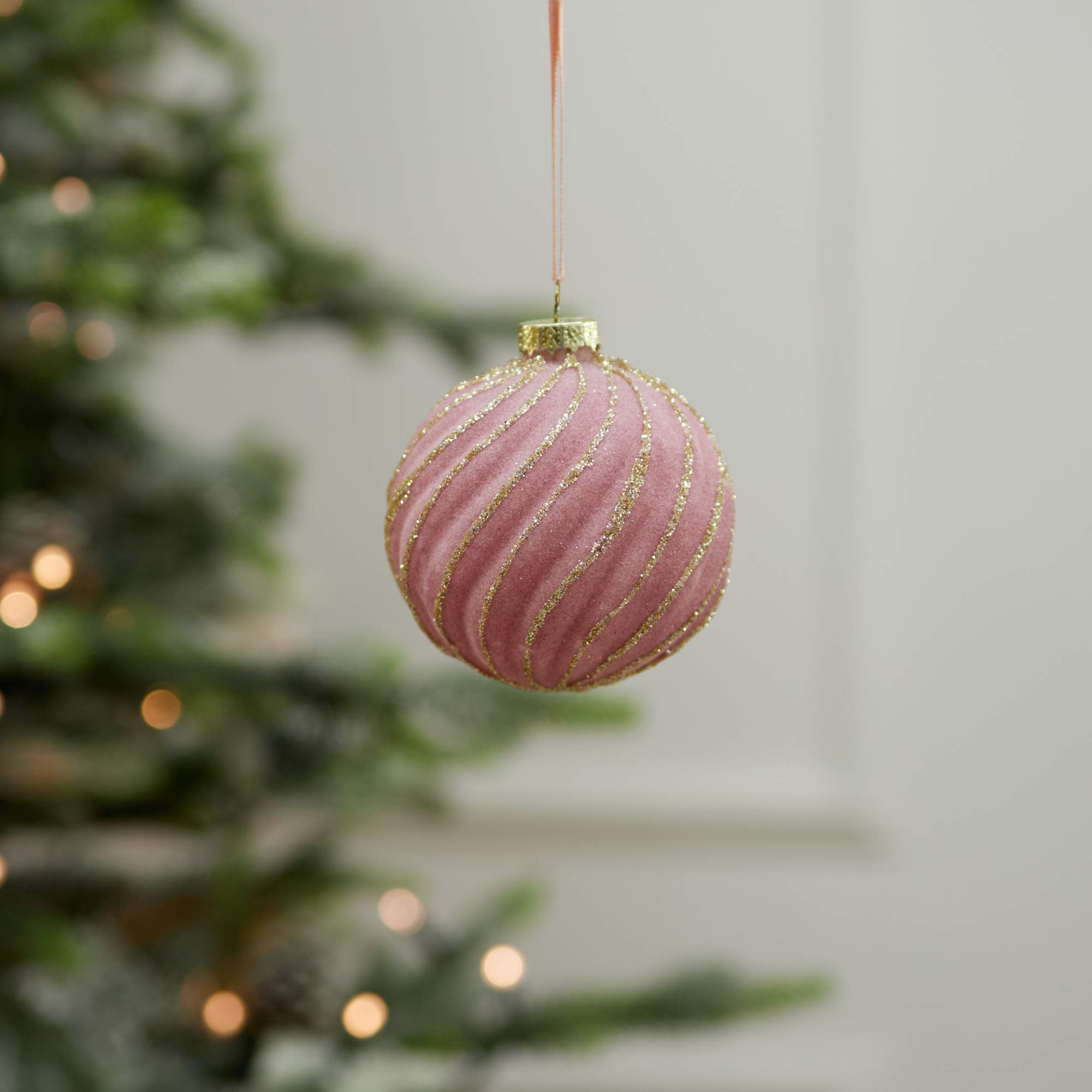 Елочная игрушка Лавка чудес Пыльная роза 1 штука 520₽