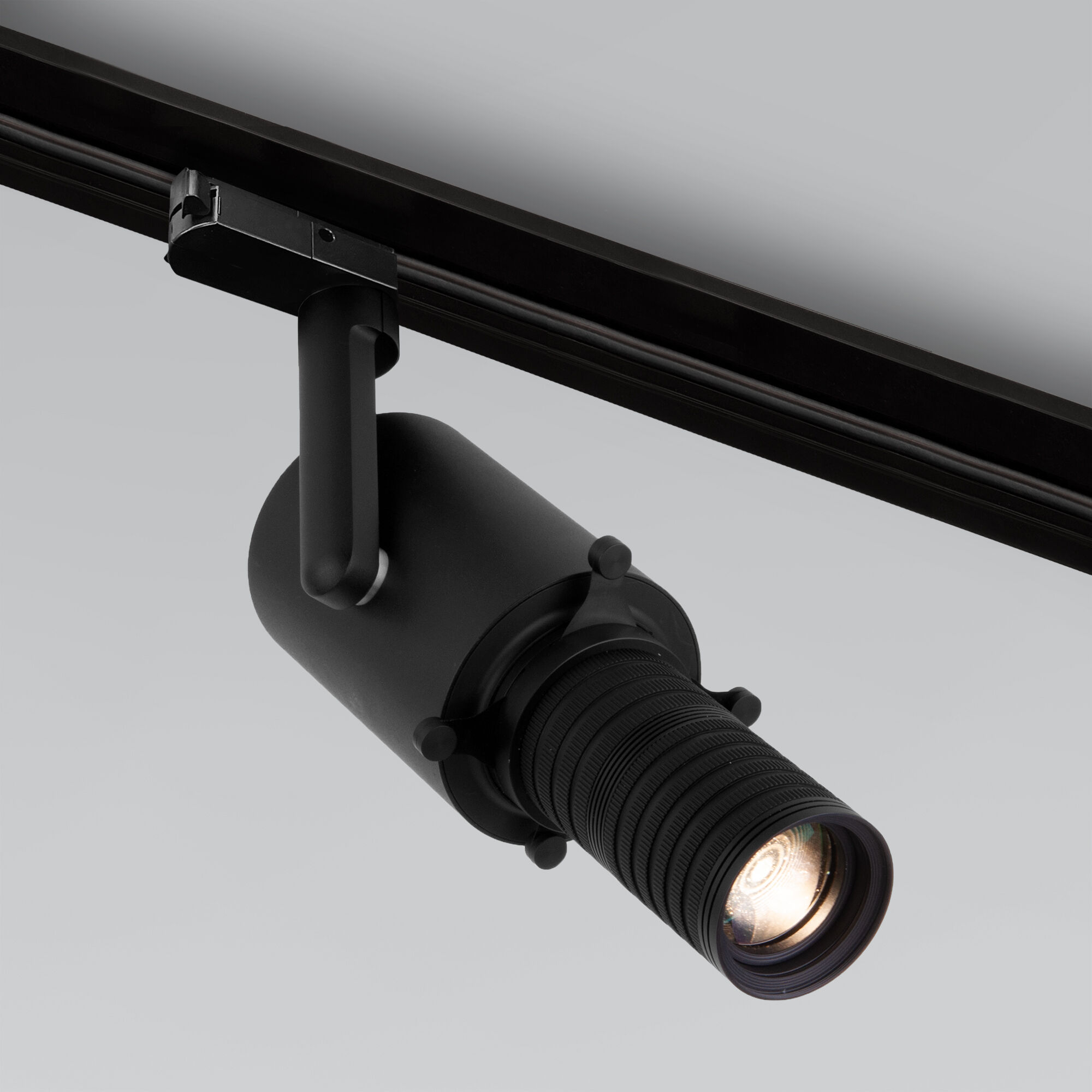 

Трековый однофазный LED светильник Elektrostandard Forema 85030/01 черный диммируемый 36Вт