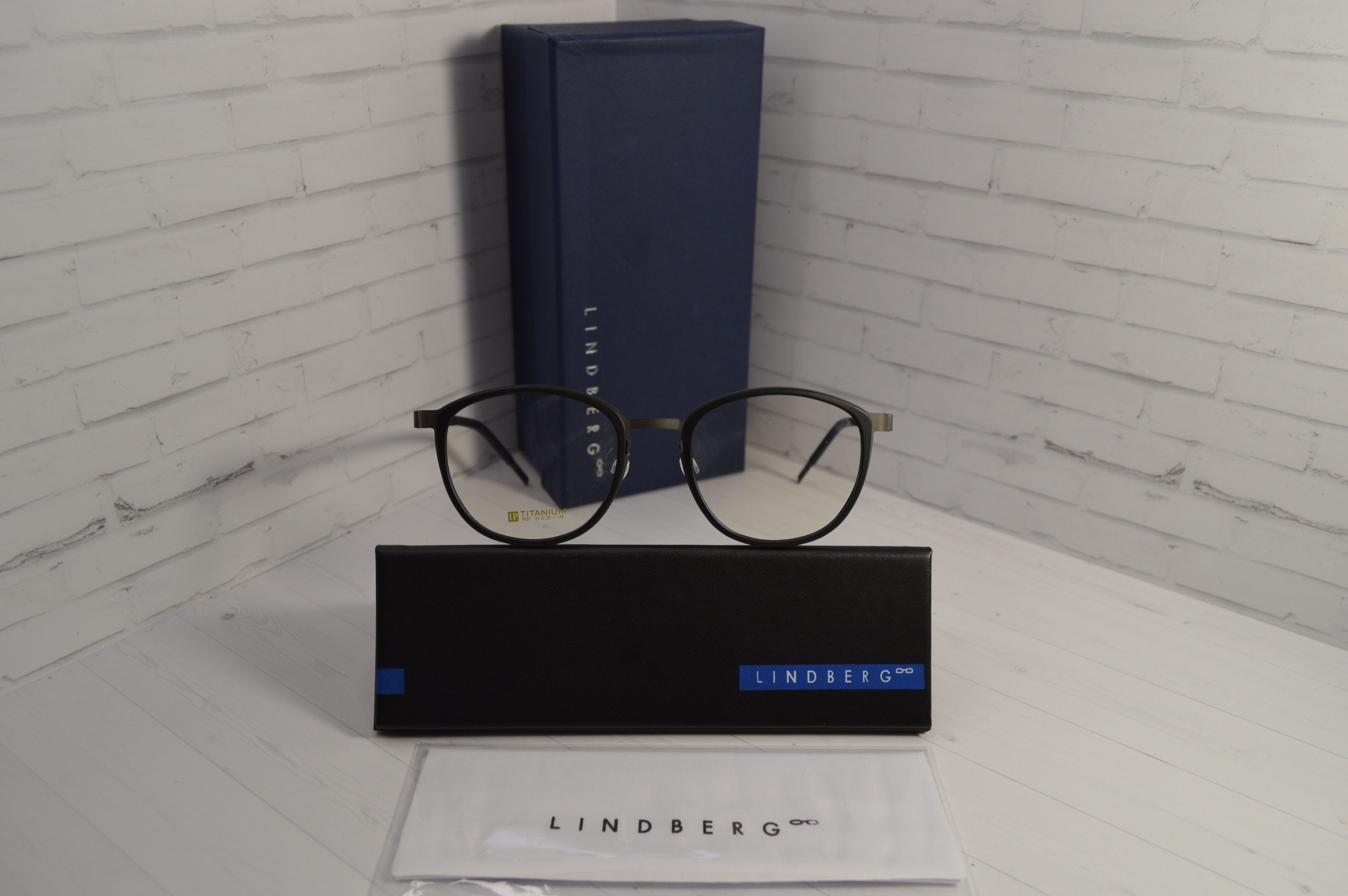 

Оправа для очков унисекс LINDBERG OL-OM-Lindberg-9737 черная, OL-OM-Lindberg-9737