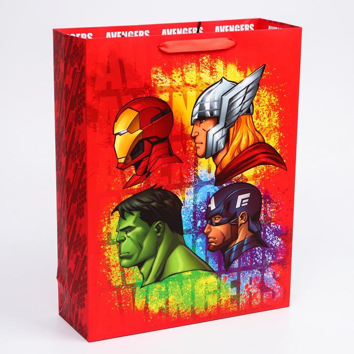 Пакет Marvel вертикальный Мстители 31х40х11 см