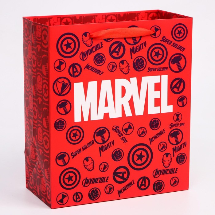Пакет Marvel вертикальный Мстители 23х27х11,5 см